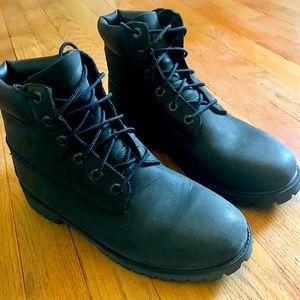 Timberland Black Boots | women’s 8 (or men’s 7)